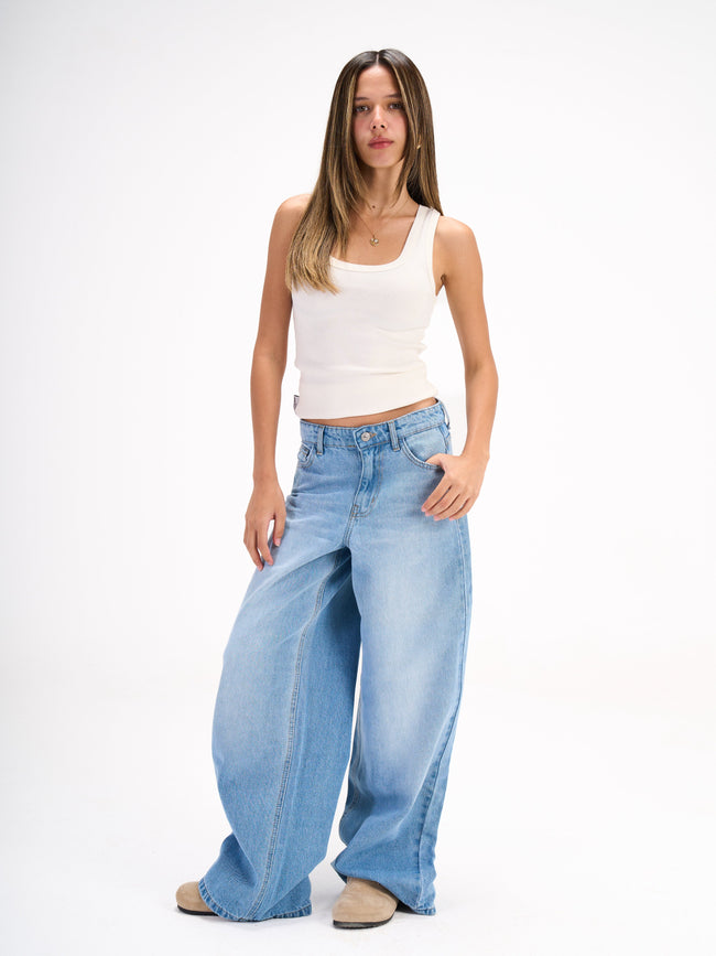 The wide leg Hover Image